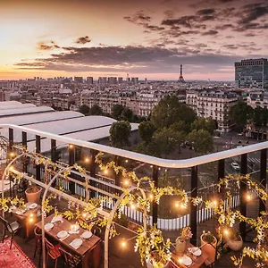 Novotel Porte Versailles Parigi