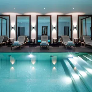 J.k. Place Parigi